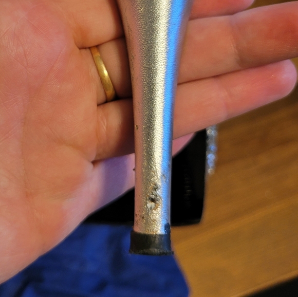 Stuart Weitzman Silver Glitter Peep-toe Pump - 7.5 - Picture 9 of 16